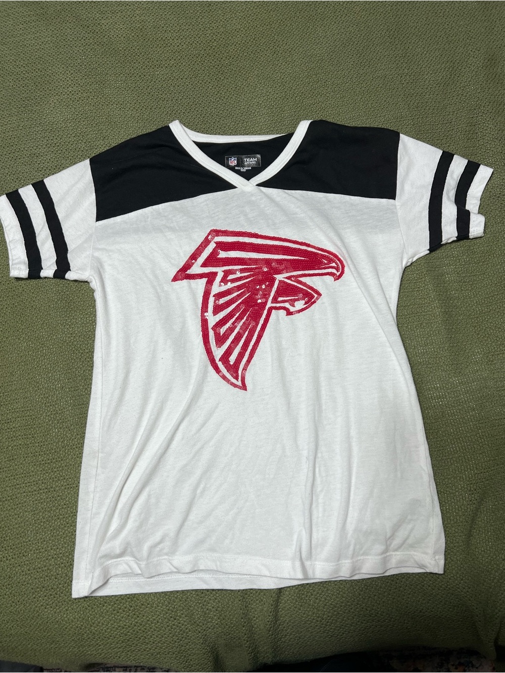 NFL  V-Neck Tee with Black Yoke & Red Falcons Logo